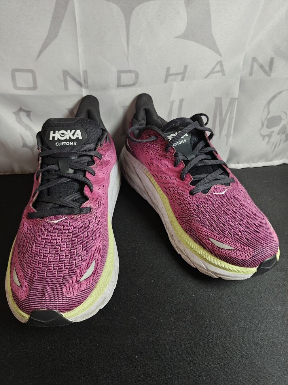 Hoka $140 Women's 10.5B One One Clifton 8 Ibis Rose Running Shoes Sneakers
